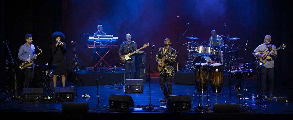 Live Miroca Paris Capitolio
